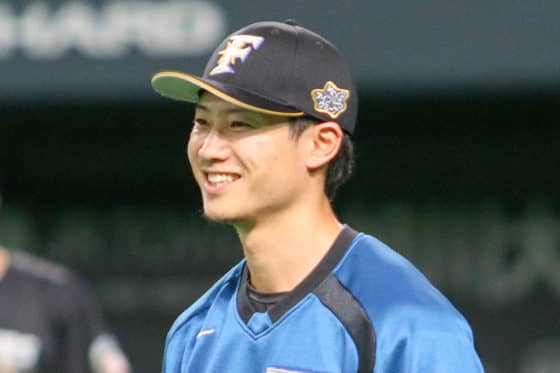 ファンが「好きな仕草」!?　ハム西川のルーティン「素振り→素振り→腰逆転」