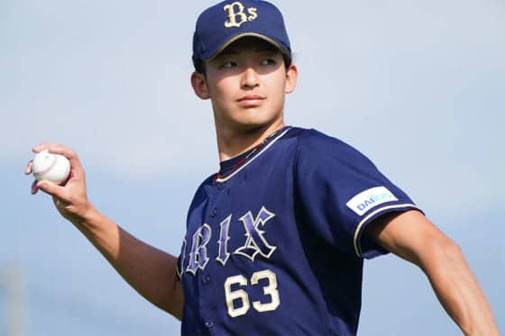 オリックスが新成人・山崎颯を祝福　袴姿の写真は「イケメン」「ほぼモデル」