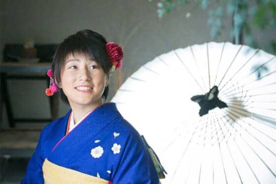 【女子プロ野球】新成人のフローラ星川、青の振袖姿で誓う「一流の人間になれるように」