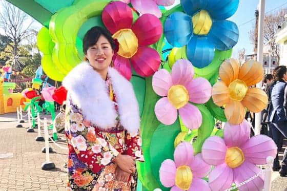 【女子プロ野球】新成人のフローラ甲斐田、赤の振袖姿で誓う「勝利をあげ、チームに貢献を」