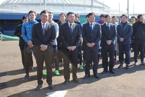 オリ西村監督、助っ人にも特別扱いなし！　横一線を強調「外国人も競争です」