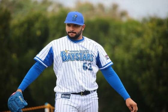 DeNAエスコバーが豪華ファミリー写真公開　新人王アクーニャJr.も参加