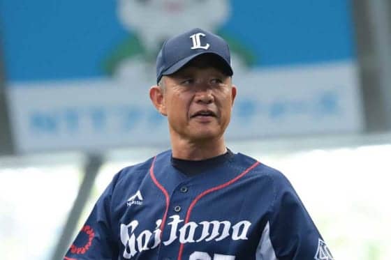 西武、キャンプ地日南で優勝記念＆日本一祈願パレード開催　松崎しげる氏も来場