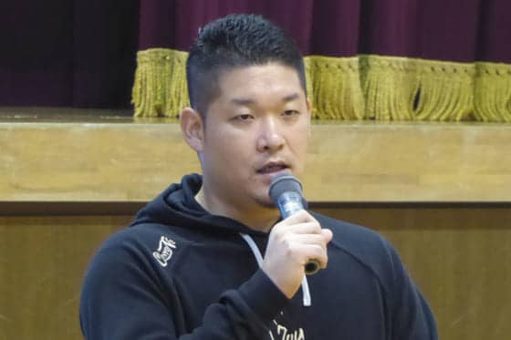 DeNA筒香が故郷の橋本市スポーツ推進アドバイザー就任「経験を子供に還元」