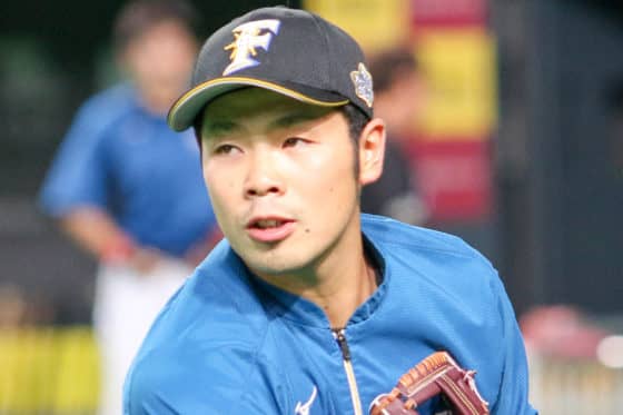 【2018年プロ野球名場面】日ハム近藤が故障恐れぬスーパーキャッチ　打球に突進→フェンス激突→好捕