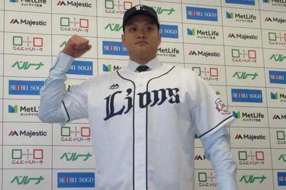 燕復帰の五十嵐は「53」復活、西武廖任磊は「50」　各球団発表、24日の背番号は？