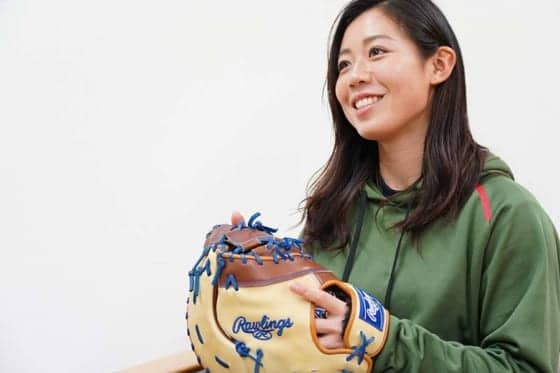 【女子プロ野球】女子野球の醍醐味「開脚キャッチ」を体現する奥村奈未　「無失策でプレーしたい」