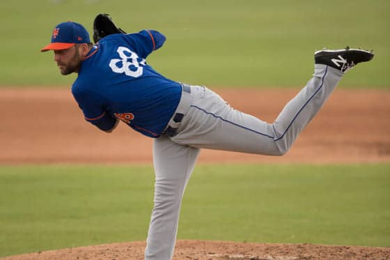 新助っ人レグナルト、またも“広島愛”溢れる写真を投稿「Sweet home Hiroshima」