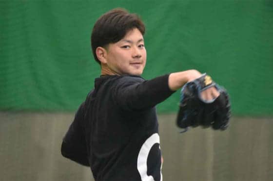 日米野球での経験を糧に…　ロッテ4年目左腕が求める「力負けしない真っすぐ」