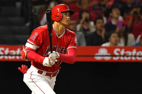 【MLB】「この男にできないことある？」-大谷は「トップ外野手になれる」の声に“賛否”