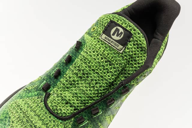 メレル、悪路でも安全な走りをサポートするトレイルランニング専用モデル「MOMENTOUS」発売