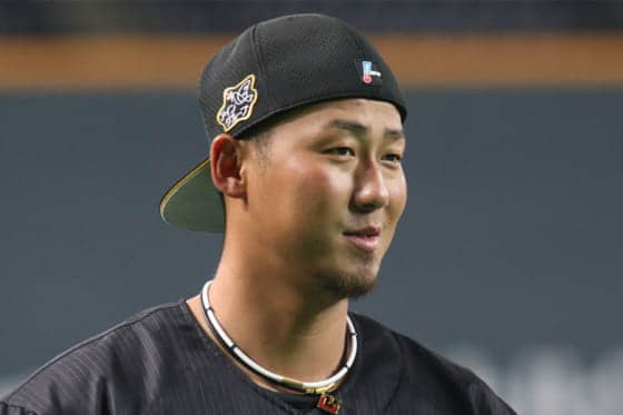 日ハム中田が「キメ顔選手権」写真公開　貫録十分の主将にファン「翔さんが1番」