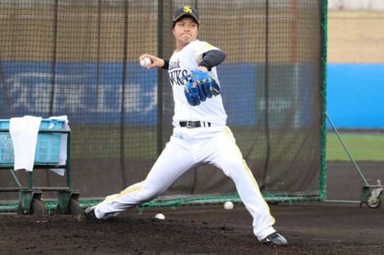 150キロ出た！　鷹ドラ1甲斐野が衝撃“デビュー”　バット折られた柳田「はやっ」