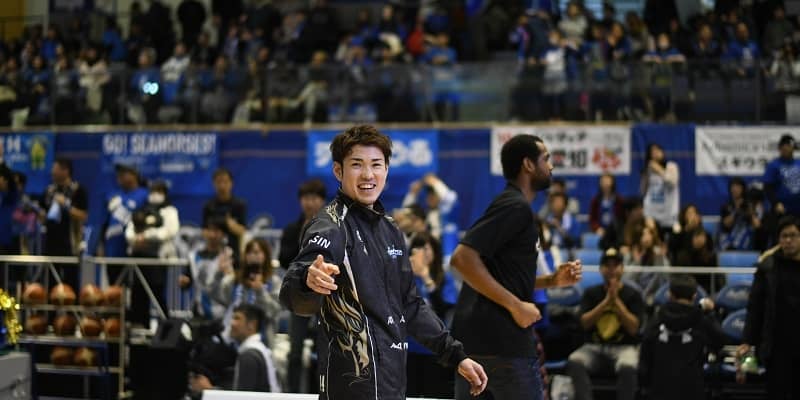 三河・金丸晃輔が試合でもバレンタイン企画でも最多得点