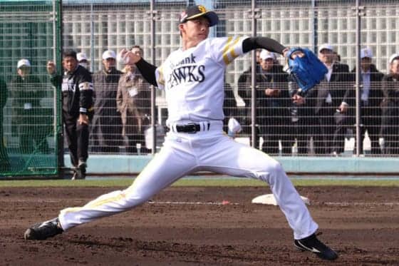 鷹ドラ4板東、ノーヒット投球　打者6人を完全に封じ「ボコボコに打たれるかと…」