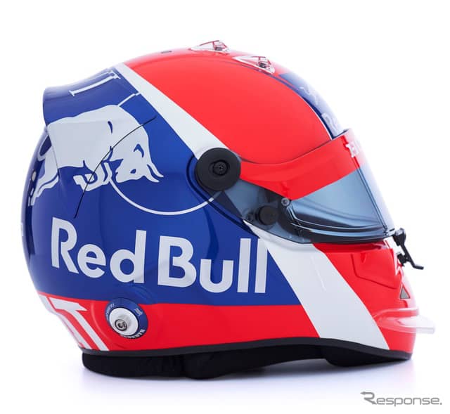 クビアトの今季ヘルメット《写真提供 Toro Rosso》