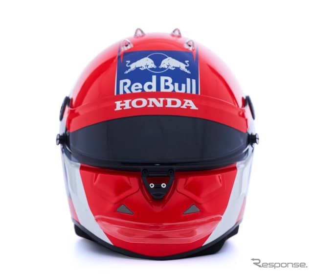 クビアトの今季ヘルメット《写真提供 Toro Rosso》