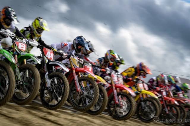 日本レース写真家協会会員による写真展「COMPETITION」（参考画像）