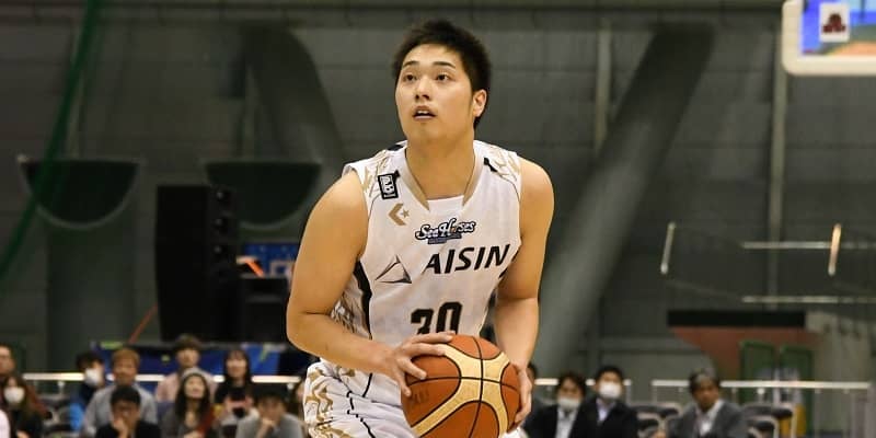 三河・岡田侑大がプロ転向からの3ヶ月を振り返る　Ｂリーグ注目の大型ルーキー
