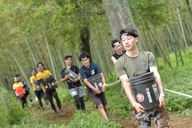 会津若松市の中心地を走る障害物レース「スパルタンレース」7月開催