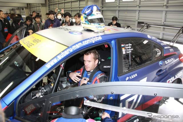 STIのNBR24参戦車両のシェイクダウンで、ヴァン・ダム選手とシュリック選手が新型車の感触をためす≪撮影：中尾真二≫