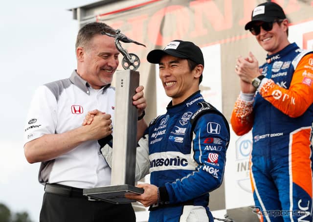 見事なポール・トゥ・ウインを成し遂げた佐藤琢磨。《写真提供 INDYCAR》
