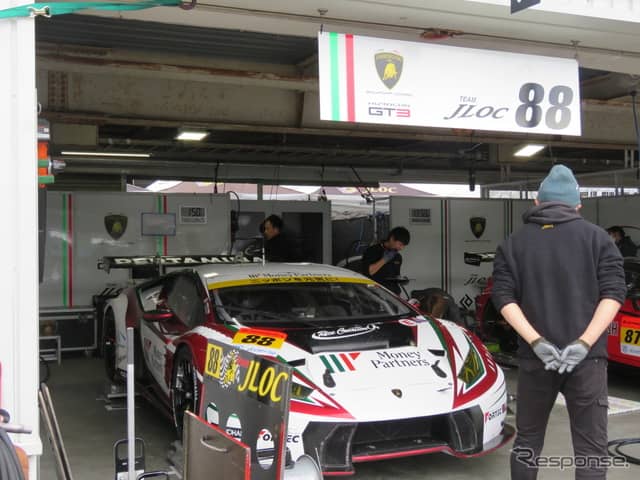 #88 ランボルギーニ(GT300クラス)《撮影 遠藤俊幸》
