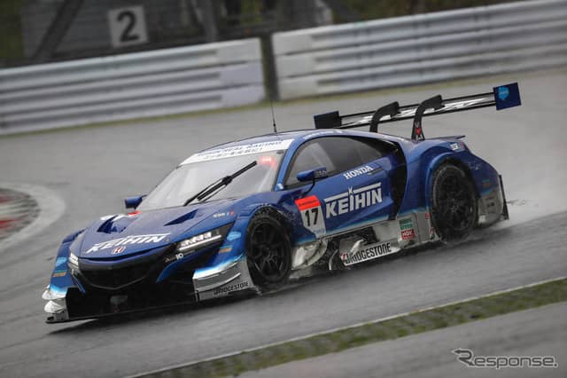 決勝5位の#17 NSX。《撮影 益田和久》