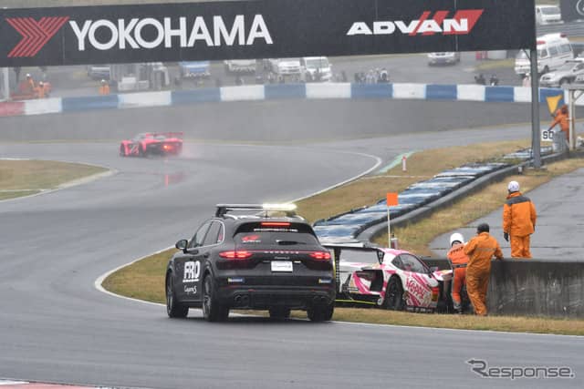 第1戦岡山でのFRO走行シーン《撮影 雪岡直樹》