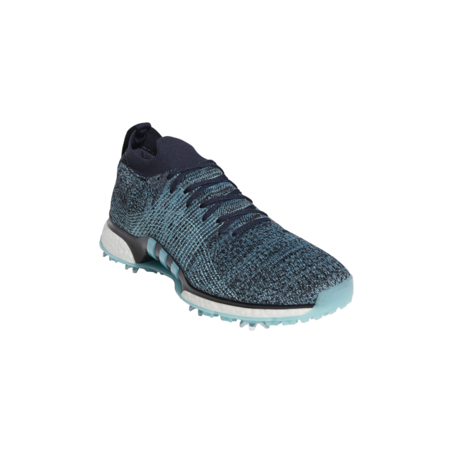 アディダスゴルフ、プラスチック廃棄物をアップサイクルした素材で作った世界初のゴルフシューズ発売