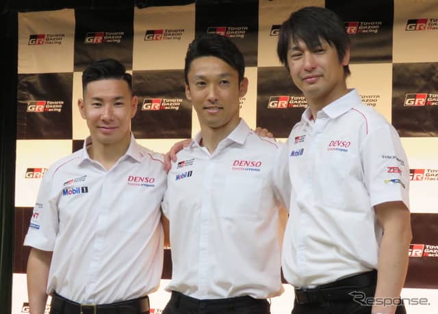 左から可夢偉、一貴、GRパワートレーン推進部の加地部長。《撮影 遠藤俊幸》