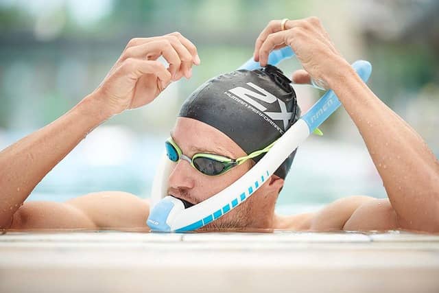 吸気時に水の侵入の心配がないスイミングシュノーケル「パワーブリーザー」発売