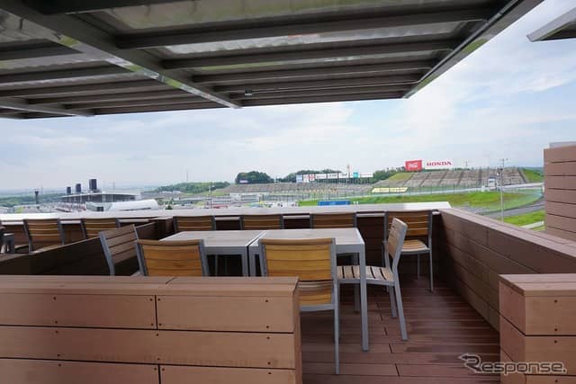 屋根付きで安心《撮影 纐纈敏也》