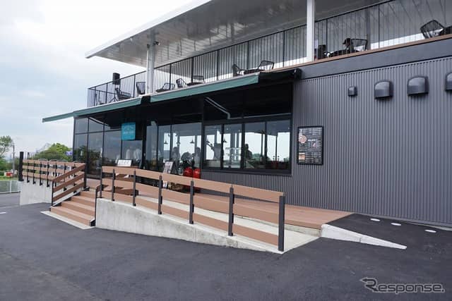 COURSE SIDE PIZZERIA-GRAN VIEW-《撮影 纐纈敏也》