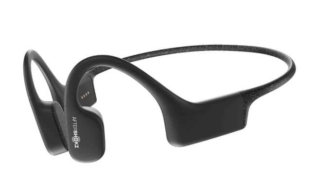 スイミングしながら音楽を楽しめる骨伝導ヘッドホン「Xtrainerz」発売
