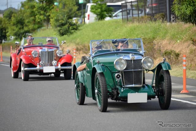 令和元年度 秋の全国交通安全運動出発式　久喜クラシックカーパレード《撮影 嶽宮三郎》