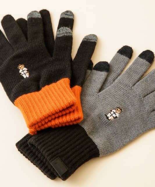 巨人×ナノ・ユニバースコラボ第4弾が登場！冬小物を中心を展開