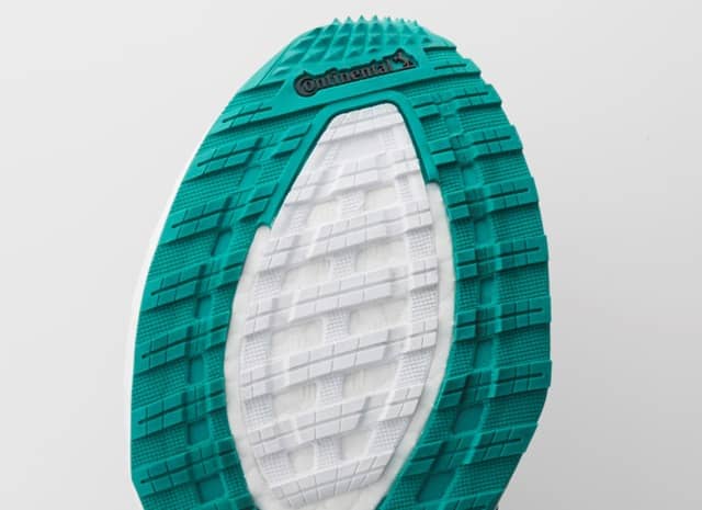 アディダス、日本限定モデル「ADIZERO EVERGREEN PACK」発売