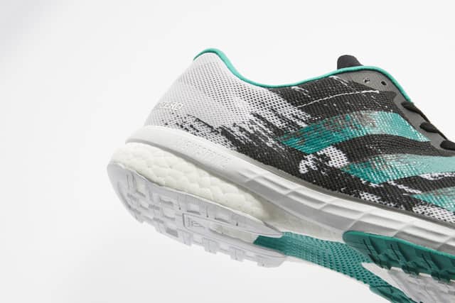 アディダス、日本限定モデル「ADIZERO EVERGREEN PACK」発売