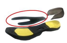 衝撃を推進力に変えるバドミントンシューズ「POWER CUSHION COMFORT Z 2」発売