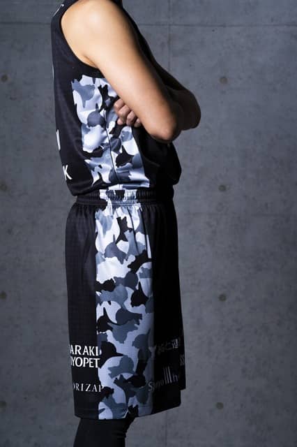 「茨城ロボッツ」3rdユニフォームデザイン公募作品完成…ブラック迷彩デザイン