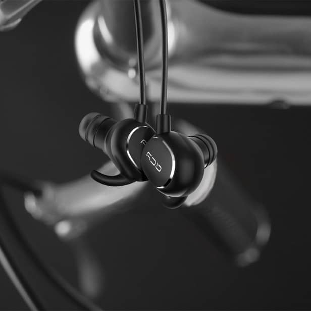 自然にフィットする12gのスポーツワイヤレスイヤホン「QCY-QY19Pro」発売