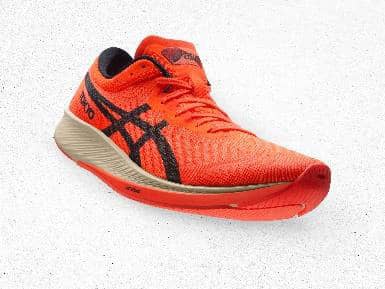 アシックス、最新のランニングシューズ、バレーボールシューズ、陸上スプリントシューズを発売