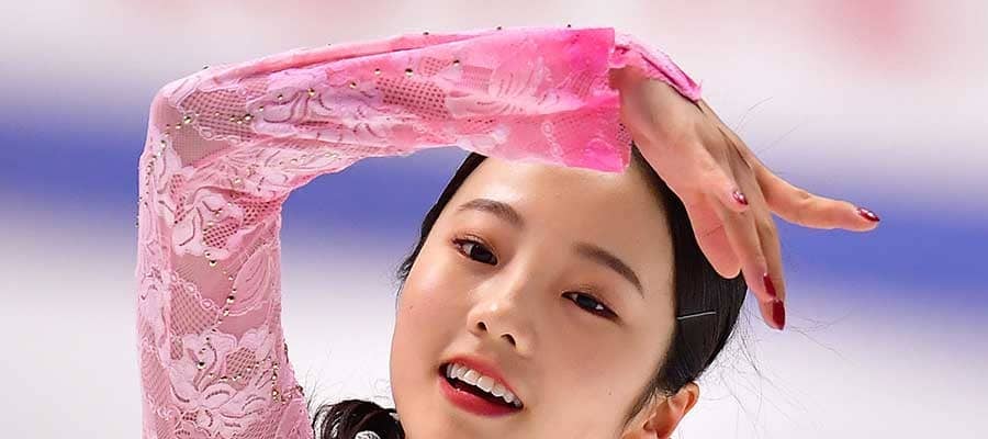 本田真凜、愛犬との部屋着ショットが「めっちゃ可愛い」　反響続々「犬になりたい」