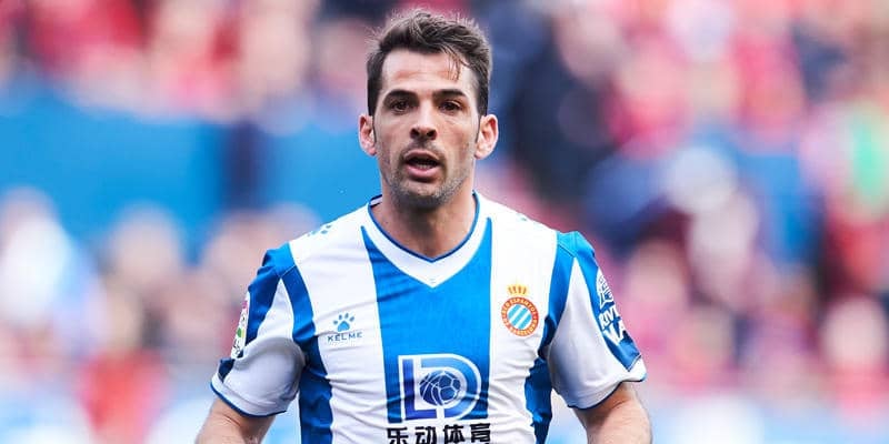 MFビクトル・サンチェスが8年半在籍したエスパニョールを退団、双方合意の下で契約解除