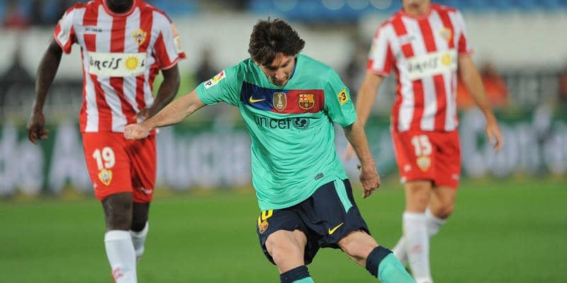 キャリア初の3ゴール2アシスト！若きメッシが大量8ゴールのバルサを牽引【ハットトリック・ヒーローズ】