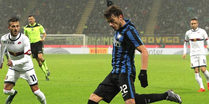 神戸移籍の噂もあるセルビア代表MFリャイッチ、インテル時代の直接FK【ビューティフル・フリーキック】