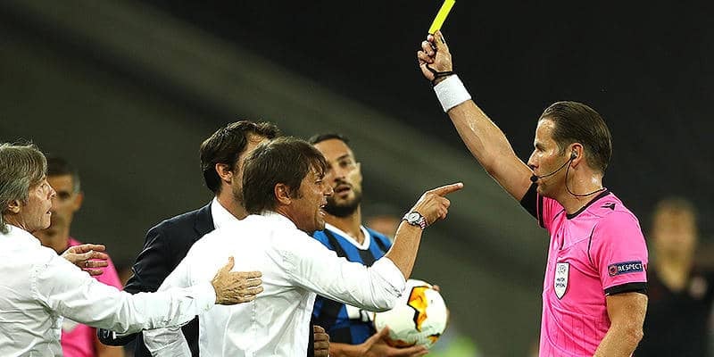 EL決勝でコンテとバネガが舌戦!　禁断の植毛イジリに「試合後に待っとけよ!」