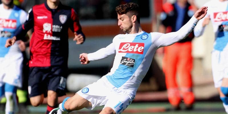 ウィンガーの突破力と9番の決定力を併せ持つメルテンスがナポリのエースとなった日【ハットトリック・ヒーローズ】