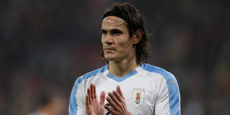 古巣への愛、フリーのFWカバーニがユベントスからのオファーを拒否